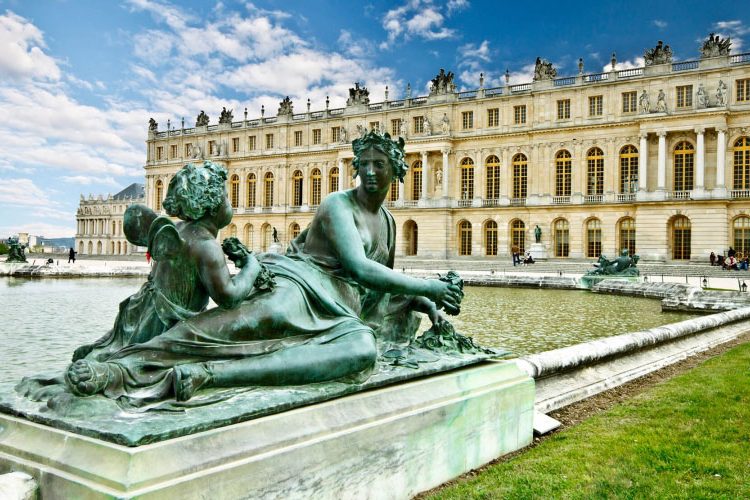 Famous French castles: Exploring a journey through history