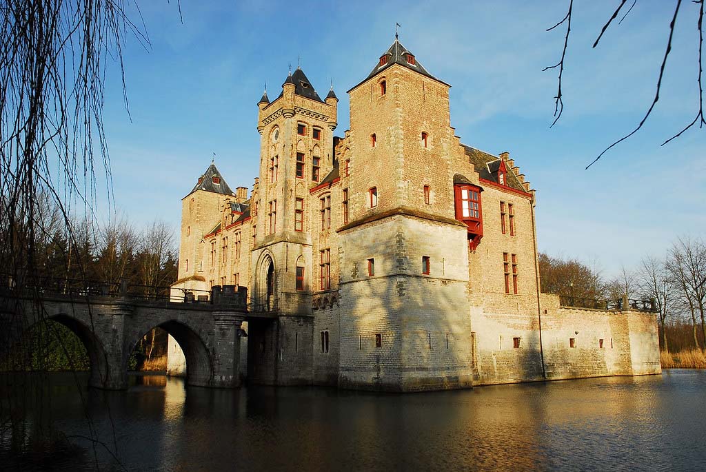 Tillegem Castle